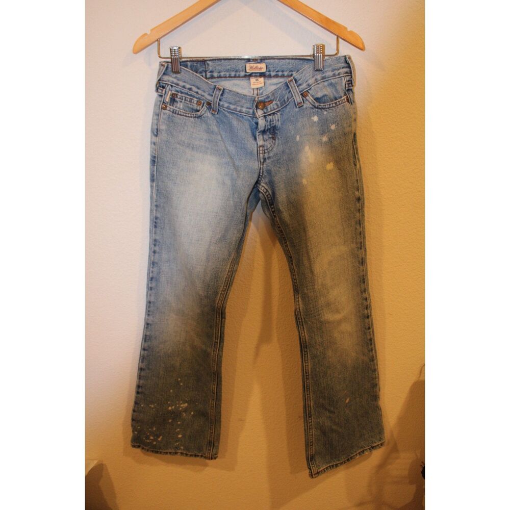 Hollister vintage size 3 short low rise distressed Y2K 90's millennial